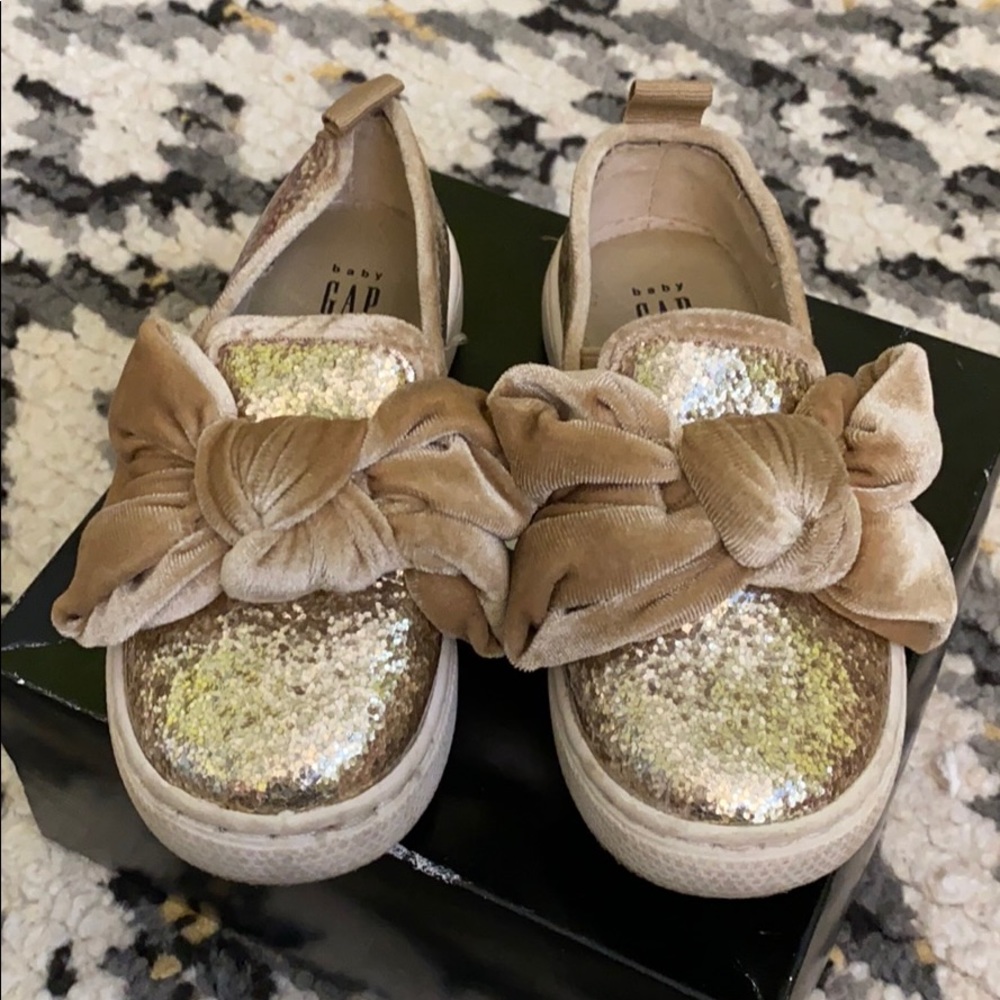 Gap Toddler Girl Slip on Sneakers